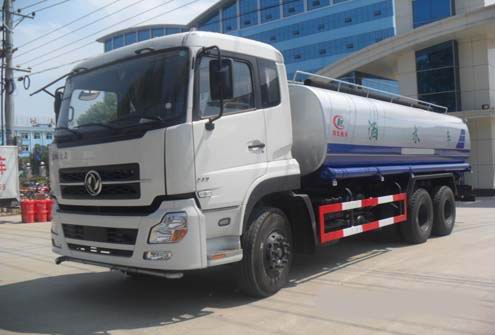 Dongfeng Tianlong water tank truck