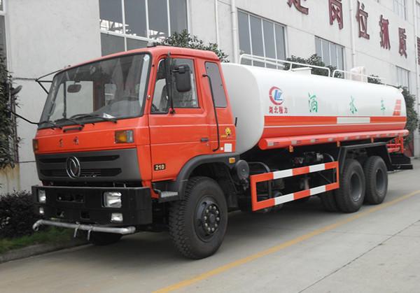 Dongfeng 6x4 water tank truck