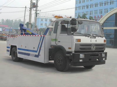 Dongfeng 153 towing truck