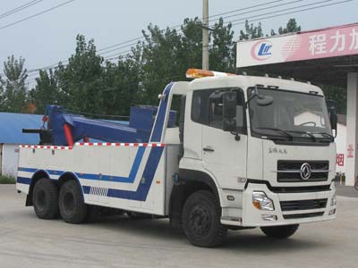 Dongfeng Tianlong 6x4 towing truck